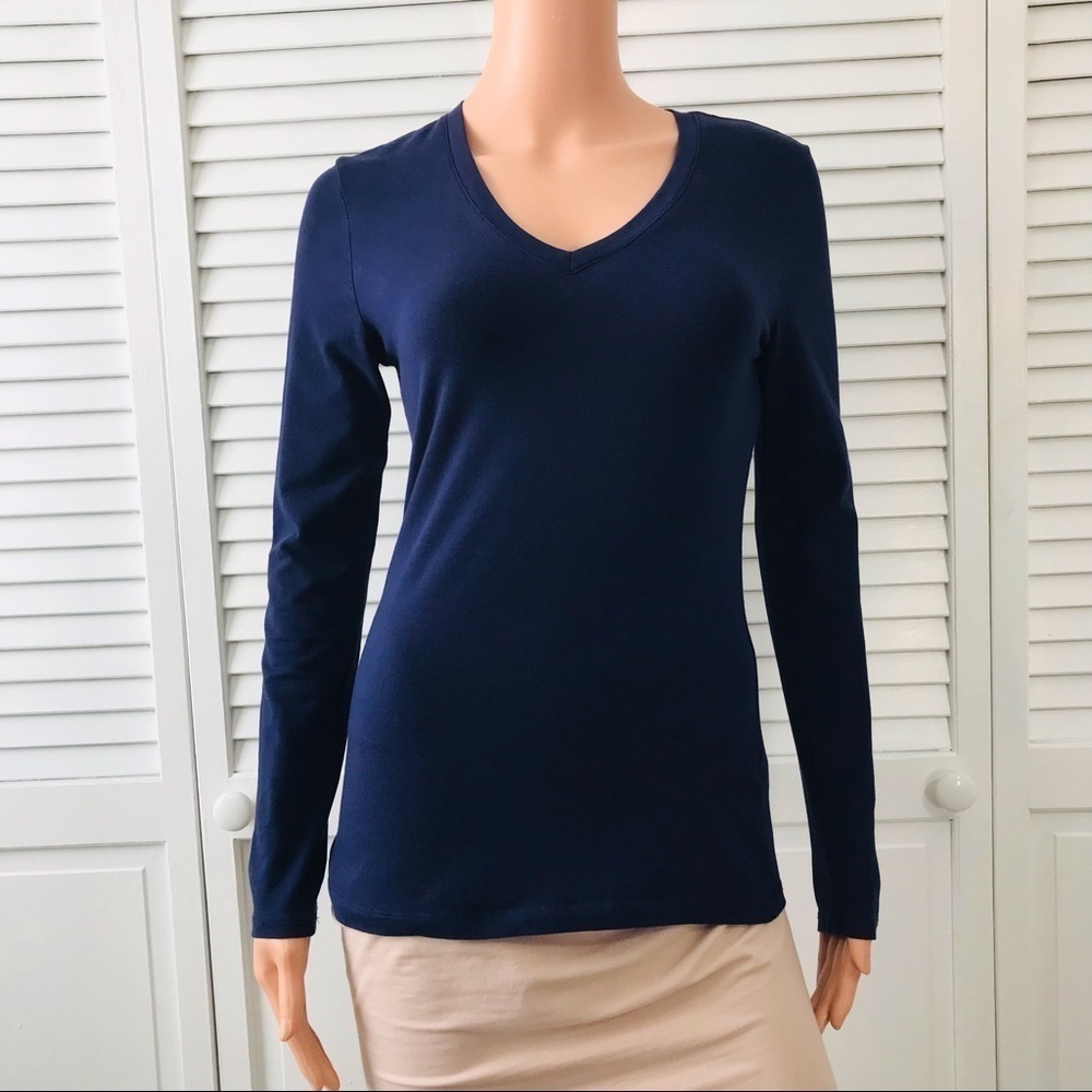2/$25 LORD & TAYLOR Navy Blue Long Sleeve V-Neck Shirt Size Extra Small